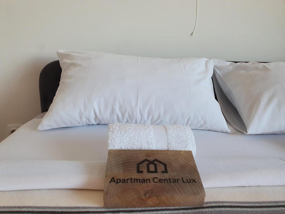 Apartman Centar Lux Пирот Экстерьер фото